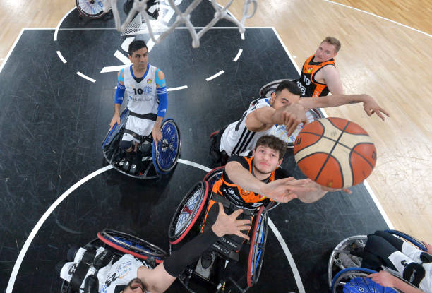 网坛新王的 网坛新王的