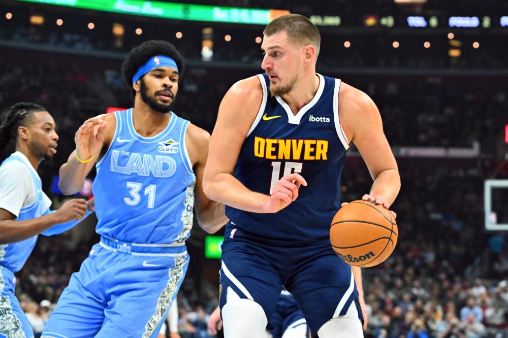 仅展示了球 仅展示了球