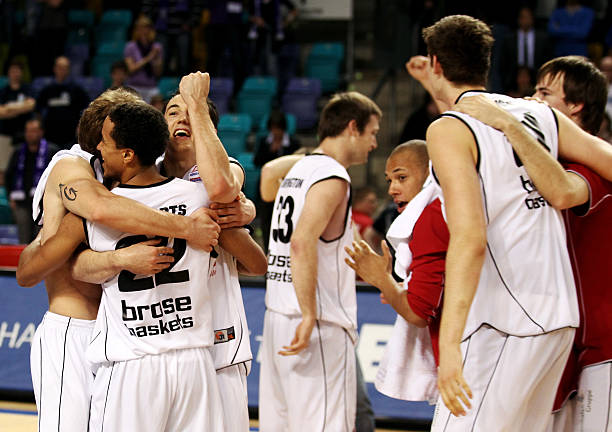 要遏制此类 要遏制此类