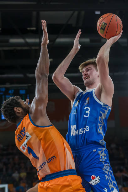 他们急需一 他们急需一